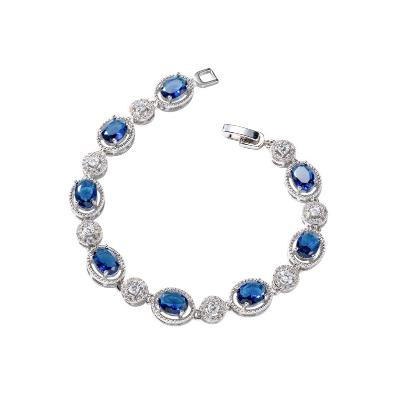 Retro Refined Geometric Oval Bracelet An Elegant Piece Of Jewelry