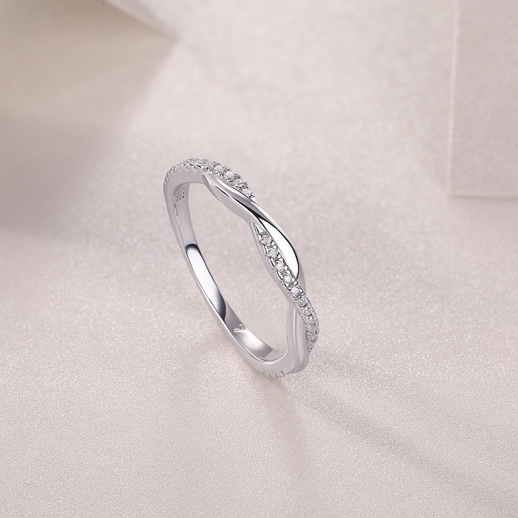 Twin - Set With Top-quality Moissanite S925, Silver And Platinum-plated Diamond Wedding Ring. The Ring Can Be Inspected With A Diamond Pen